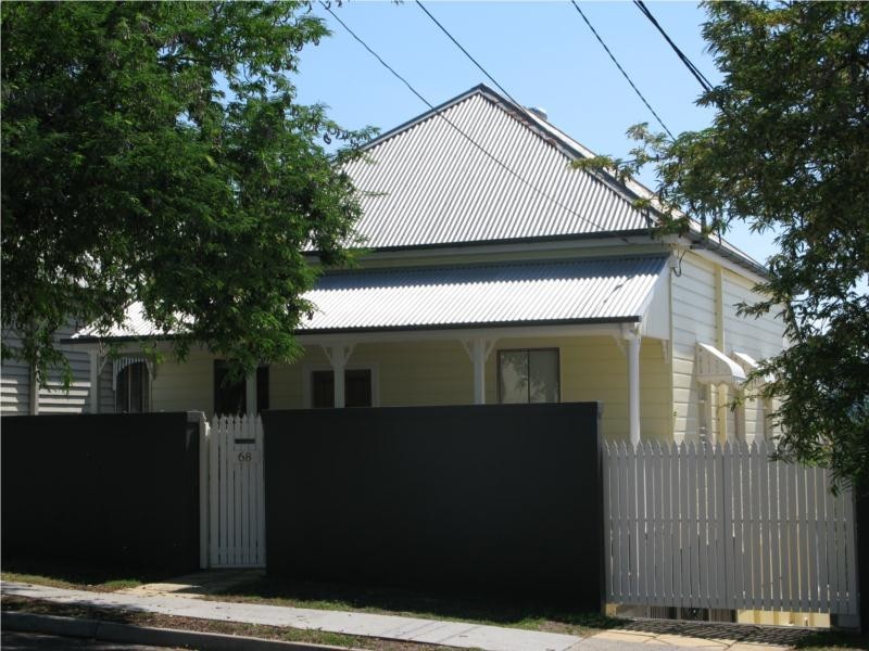 68 Windsor Road, Red Hill QLD 4059