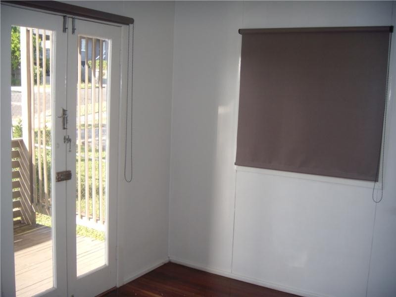 34 Boronia Avenue, Holland Park West QLD 4121