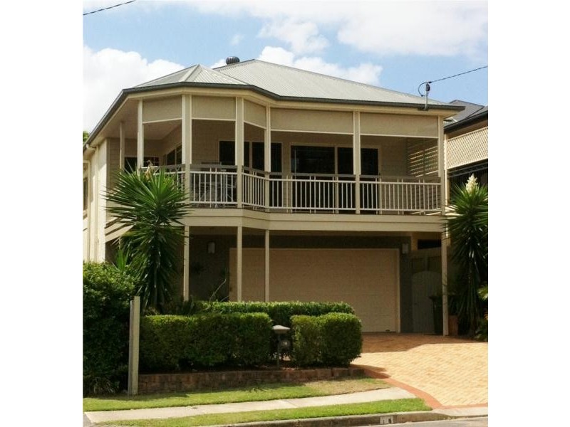 16 Cedar Street, Wynnum QLD 4178