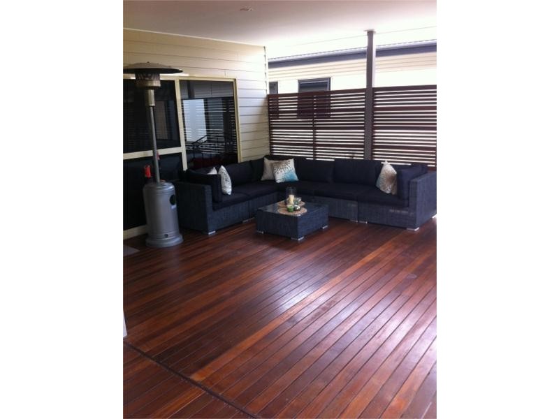 16 Cedar Street, Wynnum QLD 4178