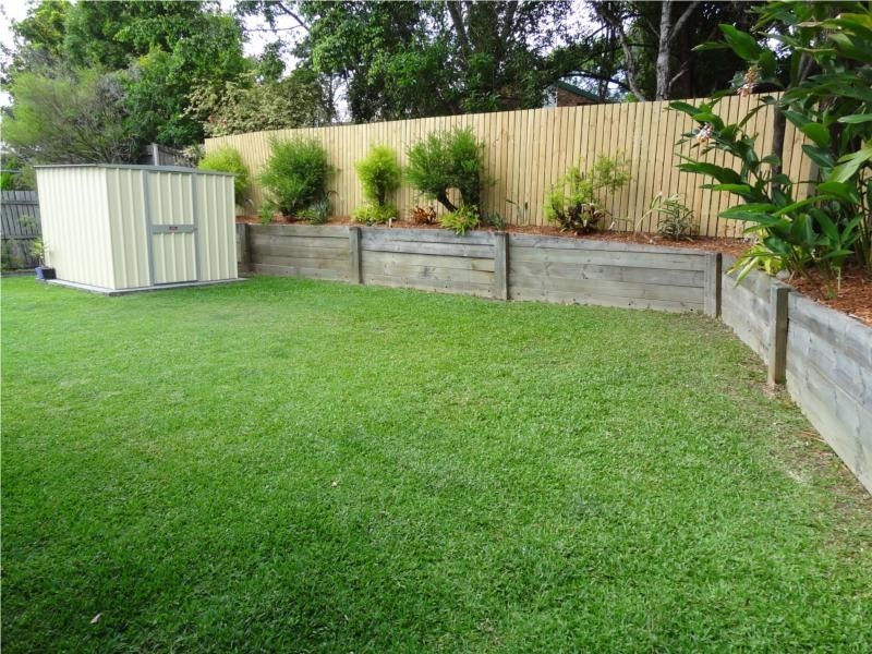 124 Oldfield Road, Sinnamon Park QLD 4073