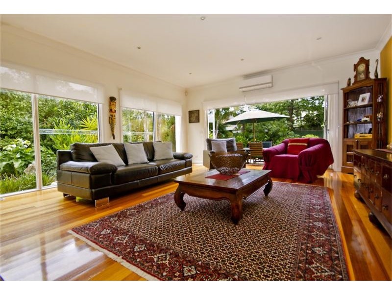 74 Oak Street, Beaumaris VIC 3193