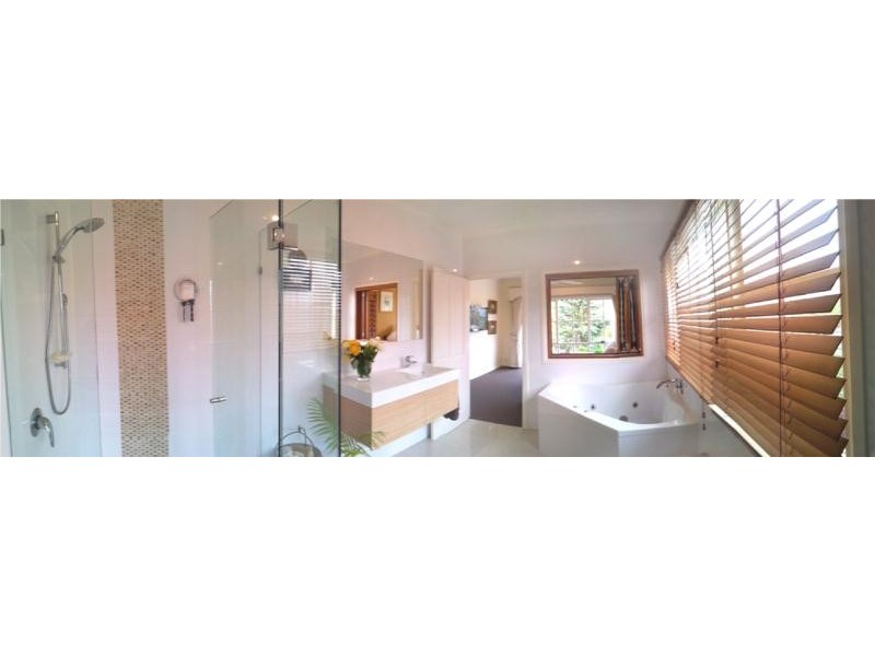 74 Oak Street, Beaumaris VIC 3193