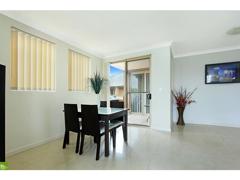 17/5-7 Princes Highway, Figtree NSW 2525