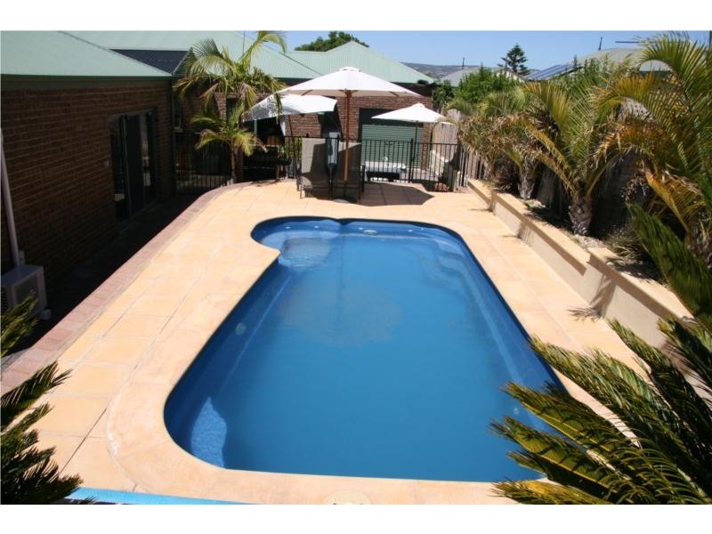 22 Valley View Drive, Mclaren Vale SA 5171