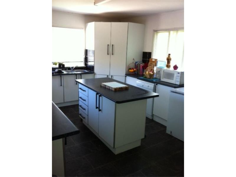 67 Bulgin Avenue, Wynnum West QLD 4178