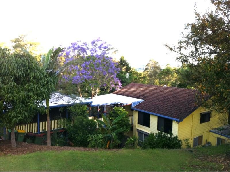 18 Beaumont Drive, East Lismore NSW 2480