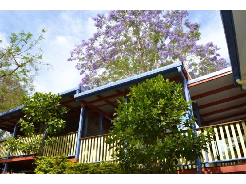 18 Beaumont Drive, East Lismore NSW 2480