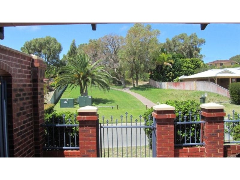 37 Aristride Avenue, Kallaroo WA 6025