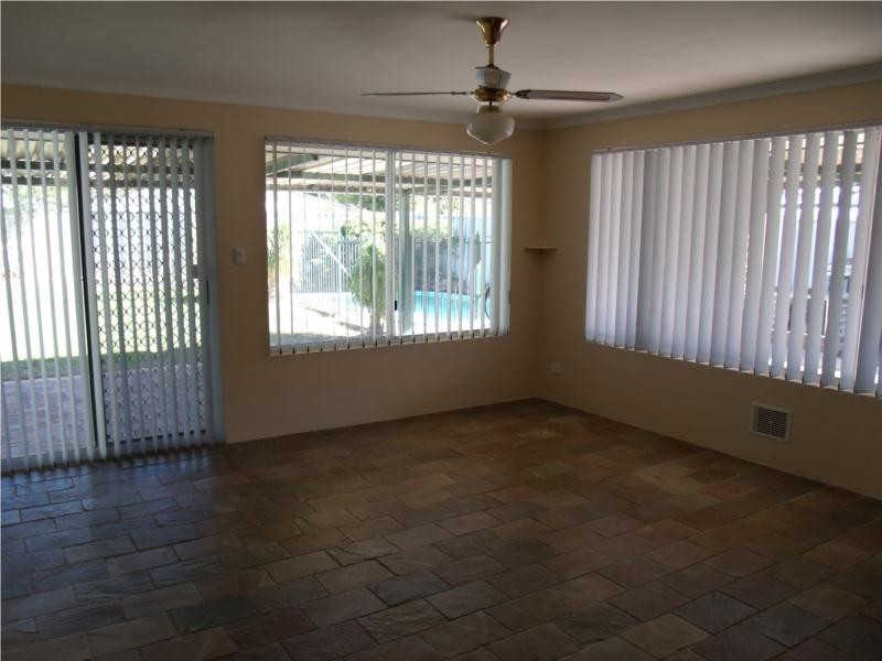 10 Sirius Place, Port Kennedy WA 6172