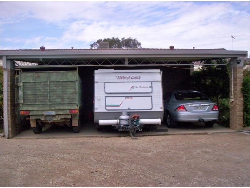 110 Pell Street, Howlong NSW 2643