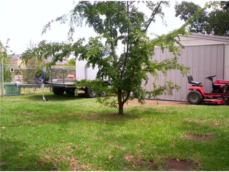 110 Pell Street, Howlong NSW 2643