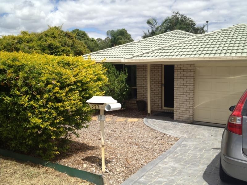 Flinders View QLD 4305