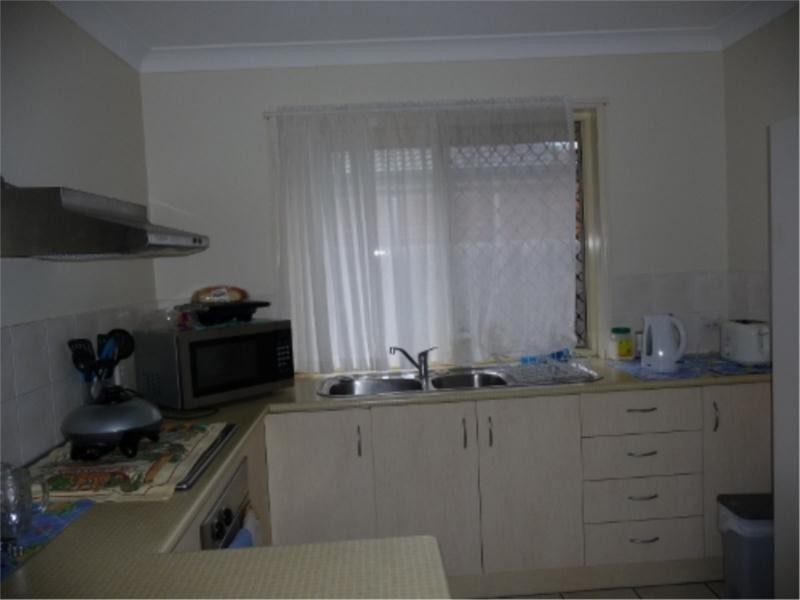 Flinders View QLD 4305