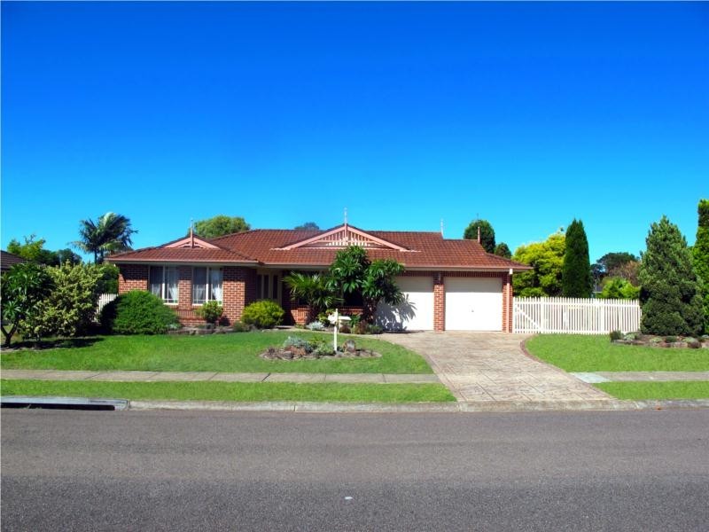 1 Kirkton Close, Raymond Terrace NSW 2324