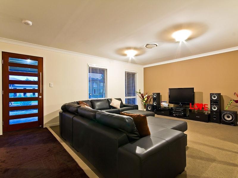 12 SHRIKE COURT, Narangba QLD 4504