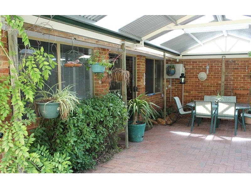 23 Smith Street, Glen Forrest WA 6071