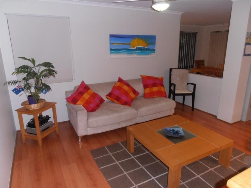 16 Aldenham Heights, Halls Head WA 6210