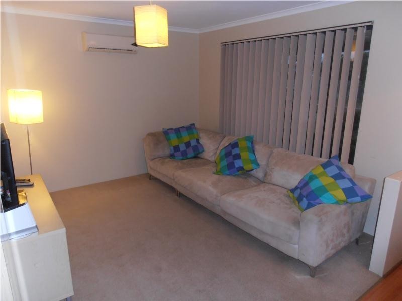 16 Aldenham Heights, Halls Head WA 6210