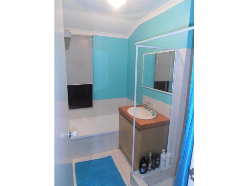 16 Aldenham Heights, Halls Head WA 6210