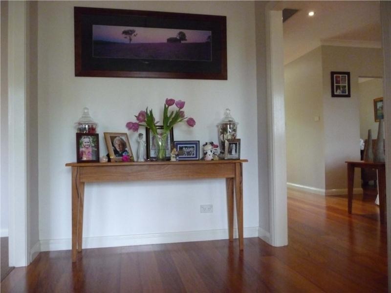 10 Angophora Place, Valley Heights NSW 2777