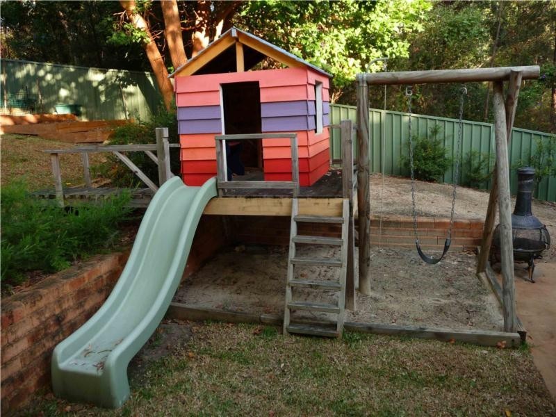 10 Angophora Place, Valley Heights NSW 2777