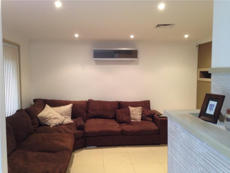 15 Gambia street, Kearns NSW 2558