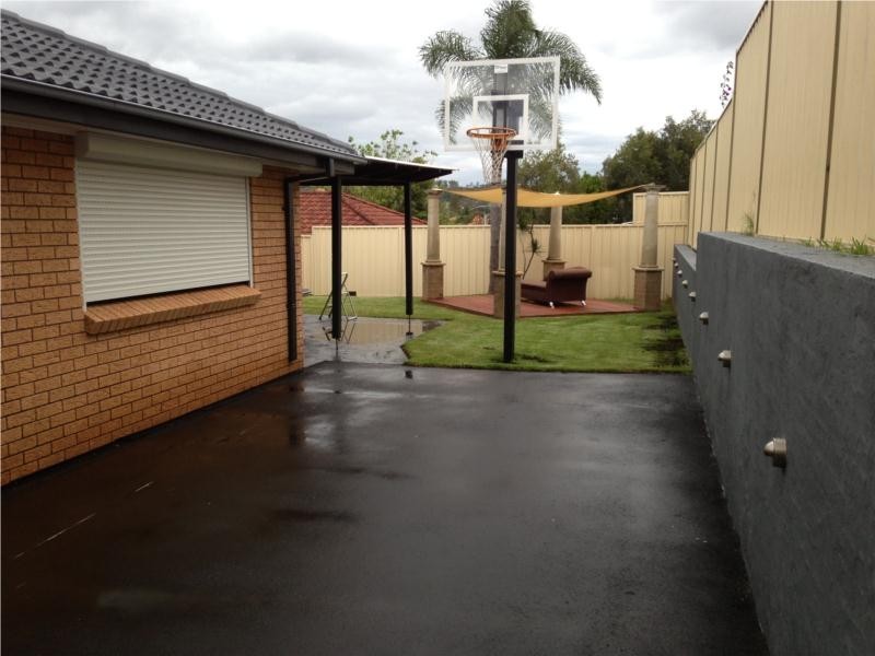 15 Gambia street, Kearns NSW 2558