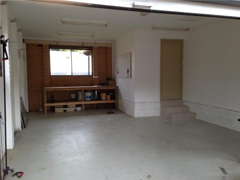 15 Gambia street, Kearns NSW 2558