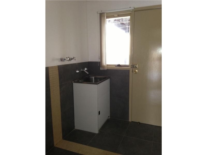 15 Gambia street, Kearns NSW 2558