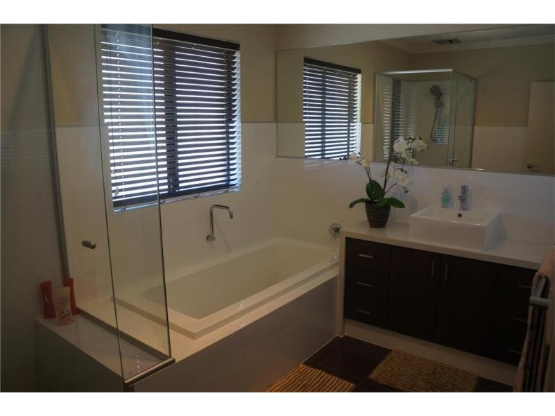 25c Sanderson Street, Embleton WA 6062