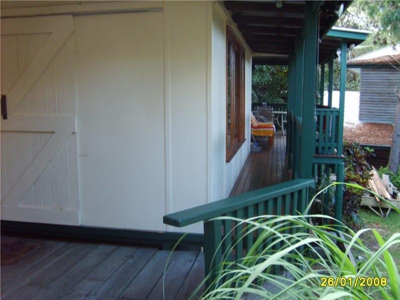 30 Booran Street, Point Lookout QLD 4183