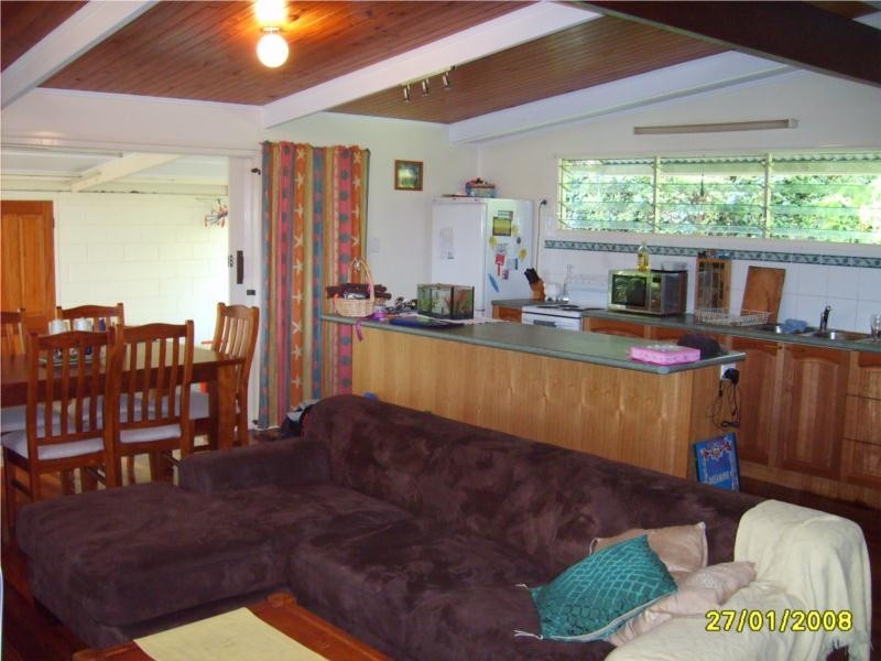 30 Booran Street, Point Lookout QLD 4183