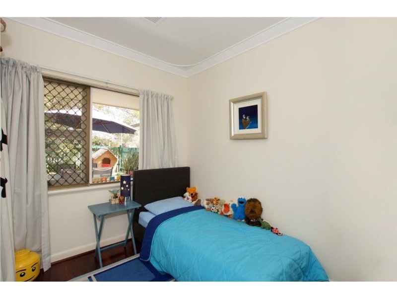 19 Wade St, Joondanna WA 6060