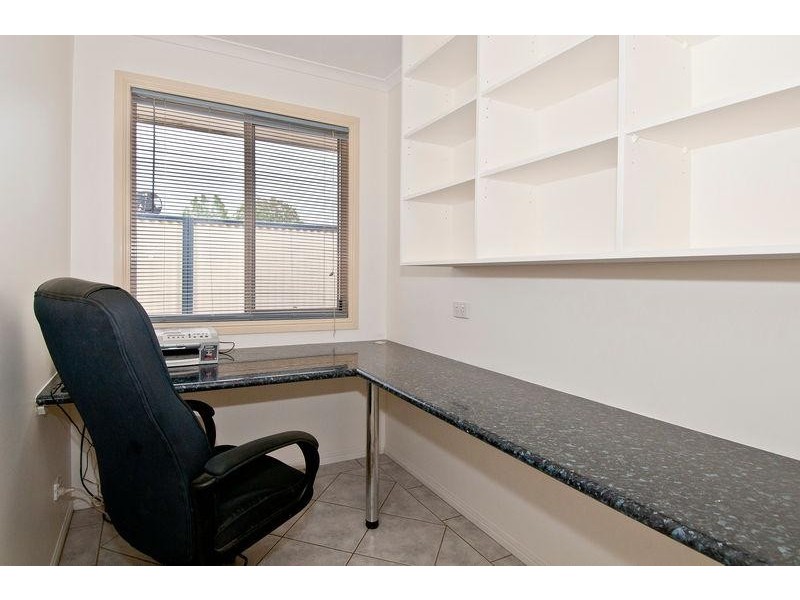 5 Nigel Street, Redbank Plains QLD 4301