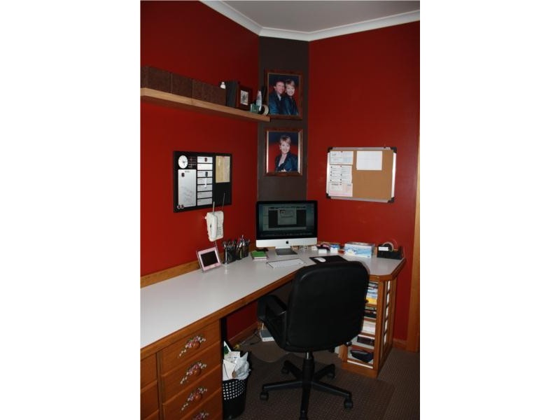 10 Twigden Road, Waikerie SA 5330