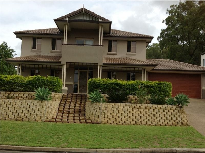 2 Gill Court, Mudgeeraba QLD 4213