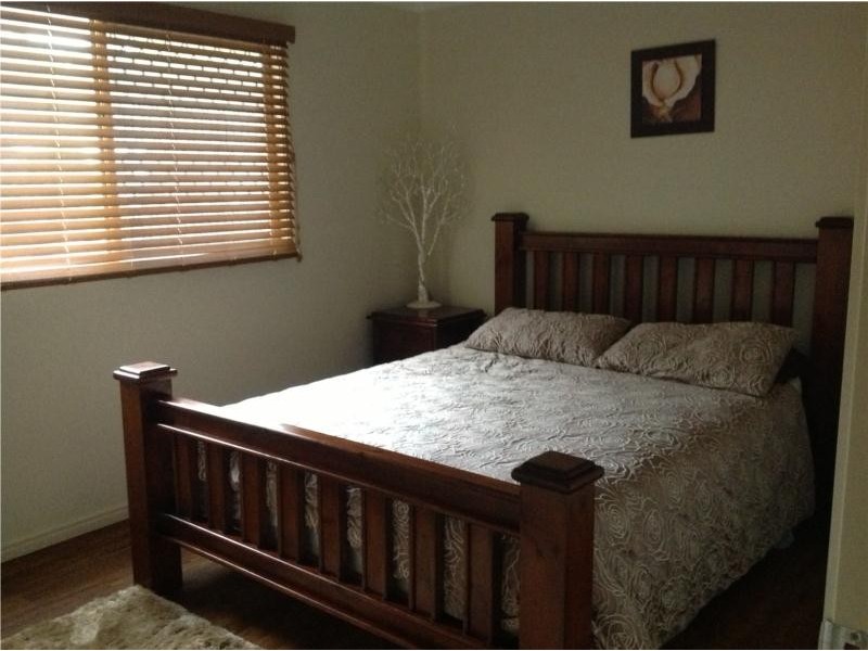 2 Gill Court, Mudgeeraba QLD 4213