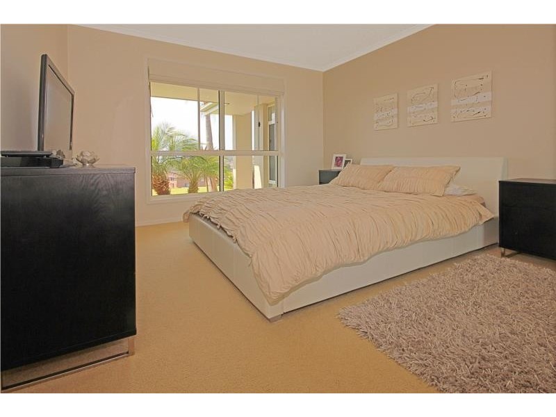 165 George Bass Drive, Surf Beach NSW 2536