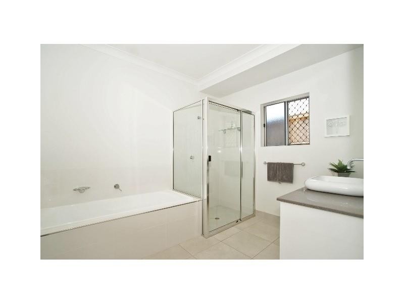 31 Propeller Court, Trinity Beach QLD 4879