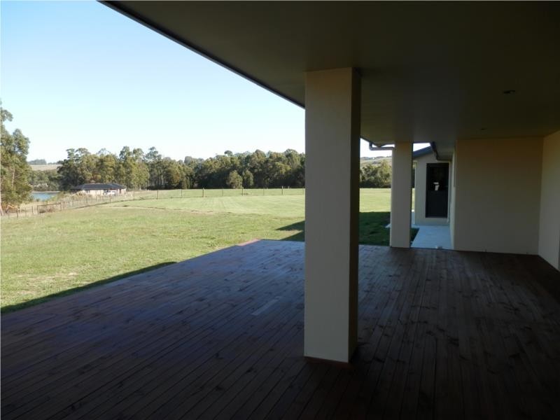 6 Knights Road, West Ulverstone TAS 7315