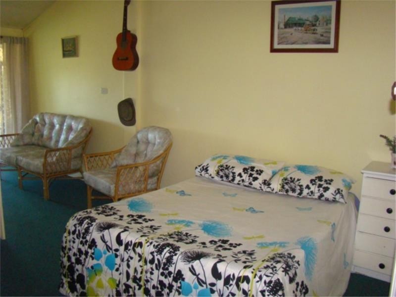 1547 Princes Highway, Broulee NSW 2537