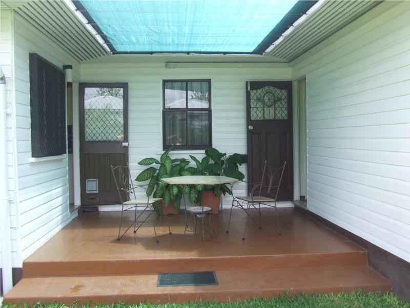 16 Kenilworth Avenue, Hyde Park QLD 4812