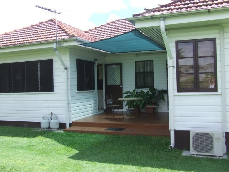 16 Kenilworth Avenue, Hyde Park QLD 4812