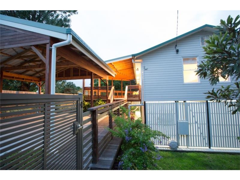 5 Cutler Avenue, Moorooka QLD 4105