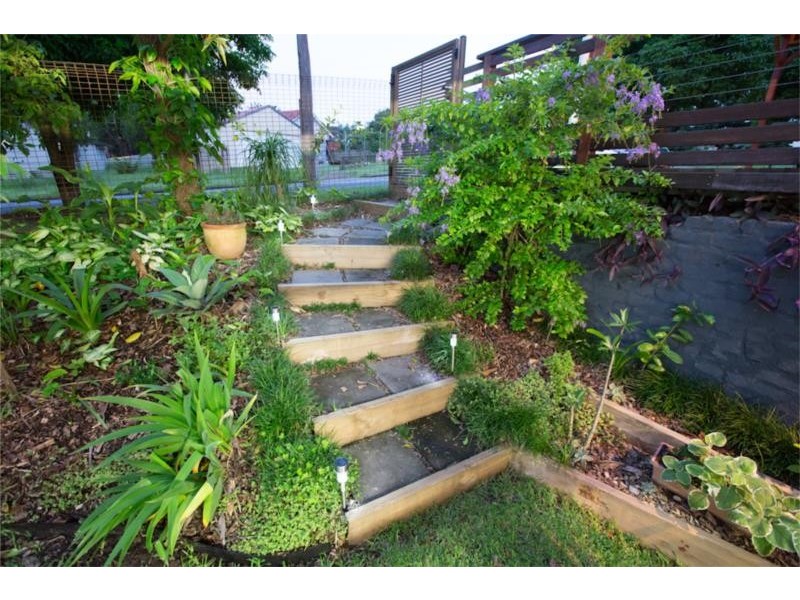 5 Cutler Avenue, Moorooka QLD 4105