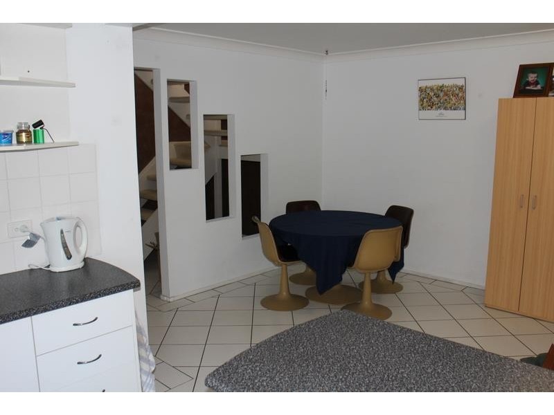 33 Lewis Drive, Medowie NSW 2318