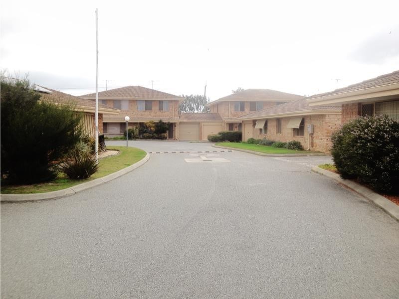 35/15-17 Ashford Avenue, Rockingham WA 6168