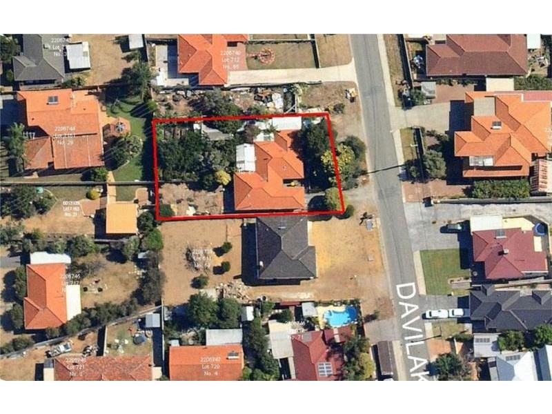 A&B/67 Davilak Avenue, Hamilton Hill WA 6163