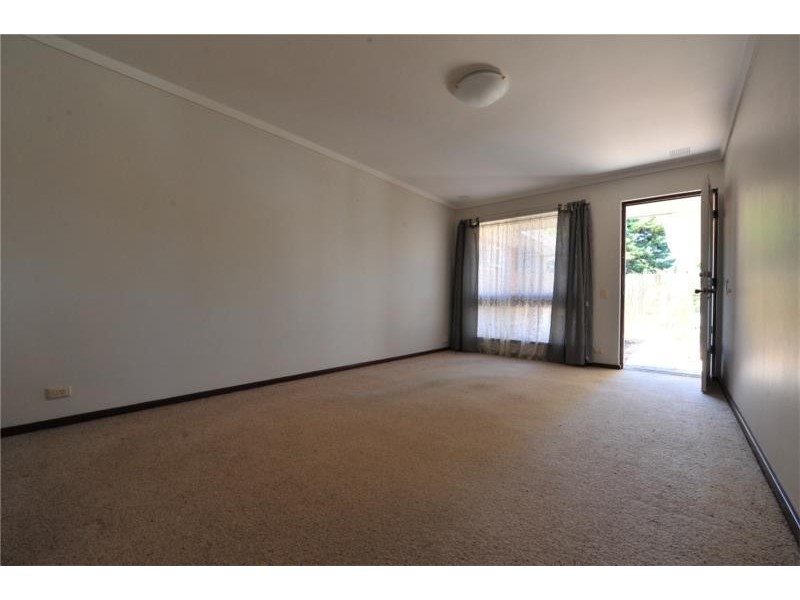 A&B/67 Davilak Avenue, Hamilton Hill WA 6163